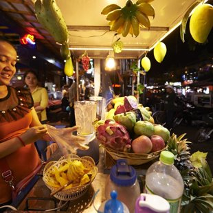 Fresh fruit shakes made with a smile, Siam Reap